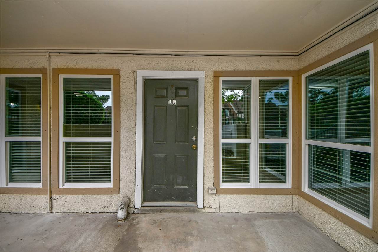 781 Country Place Drive - Photo 1