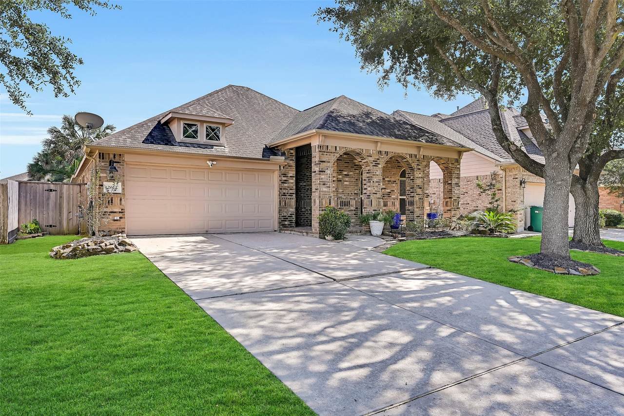 2622 Canyon Falls Drive - Photo 1