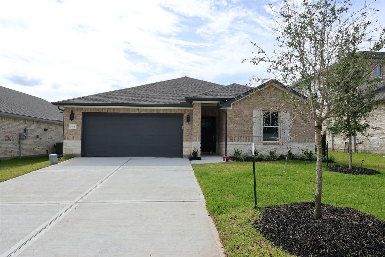 1476 Waggoner Ranch Trail - Photo 1