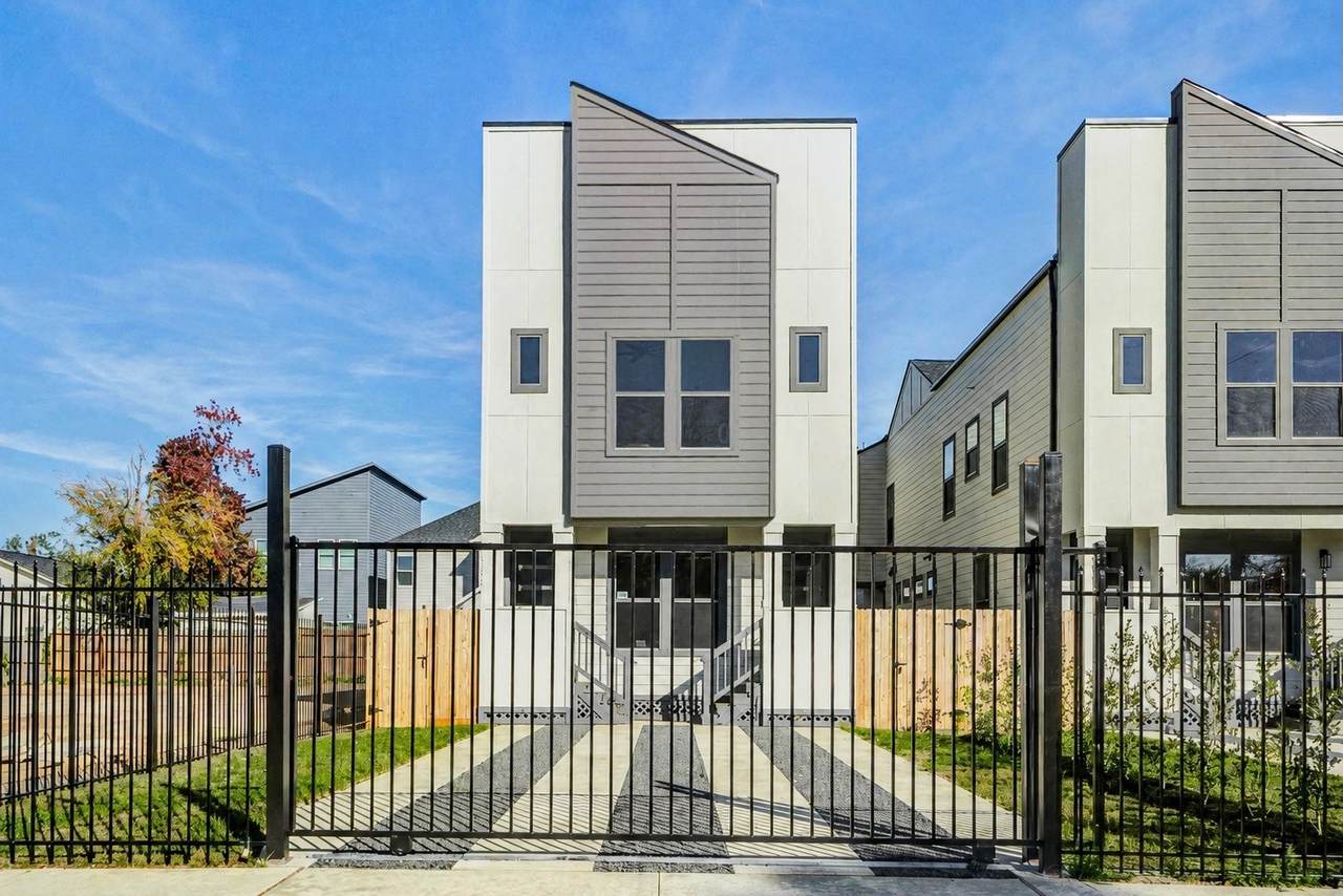 4803 Paula Street - Photo 1