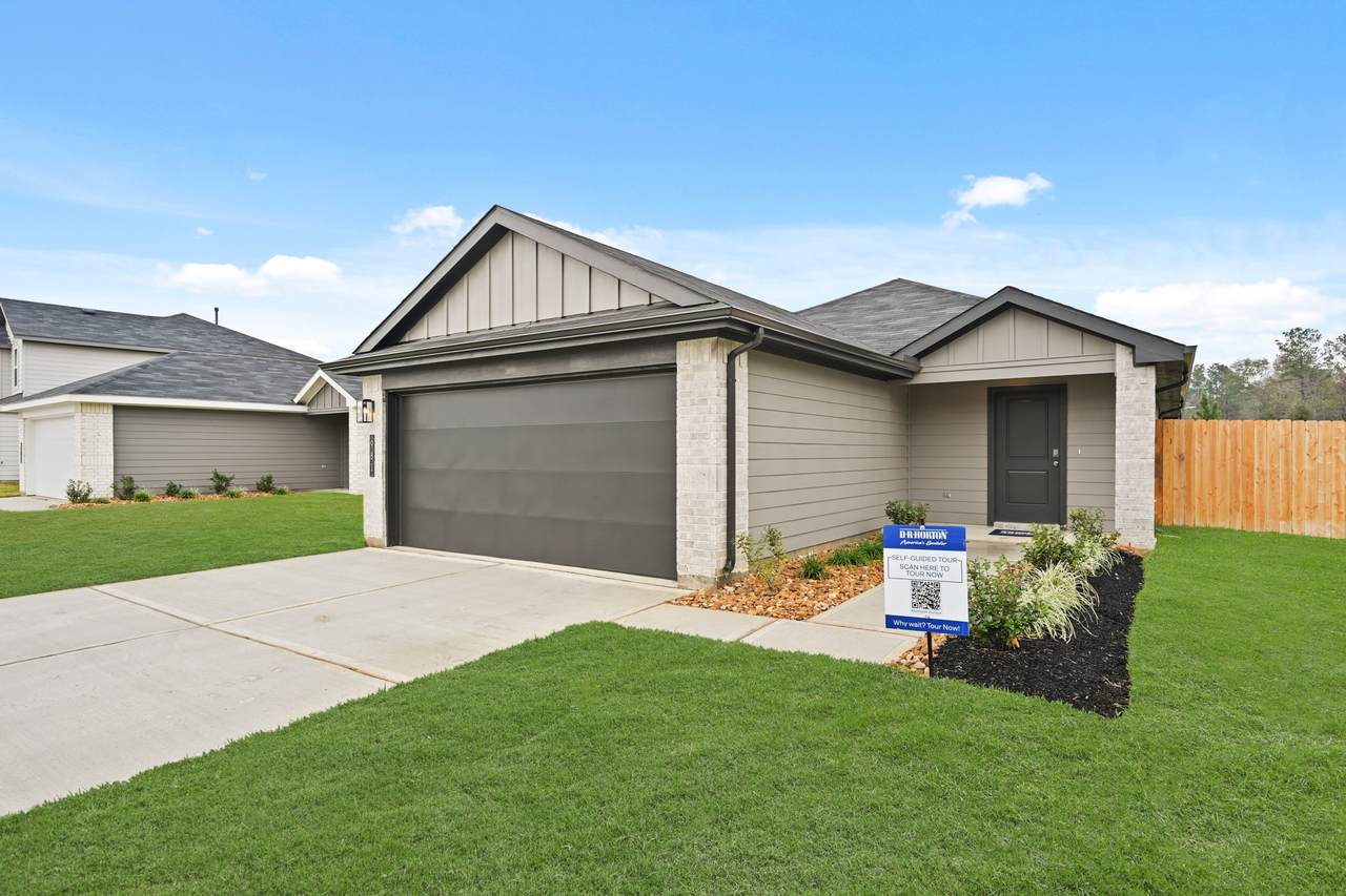 981 Sutherland Falls Street - Photo 1