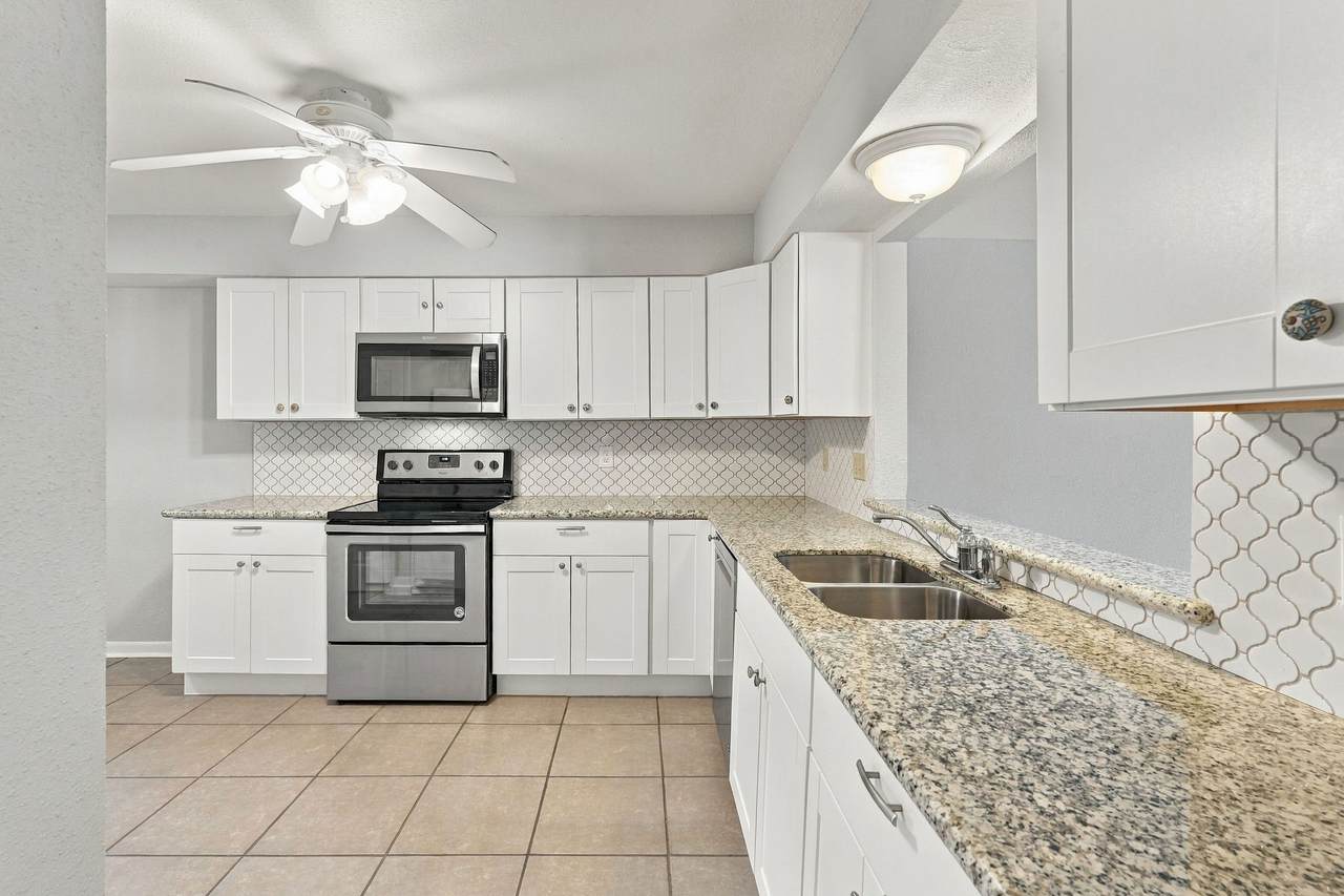 7391 Antoine Drive - Photo 1