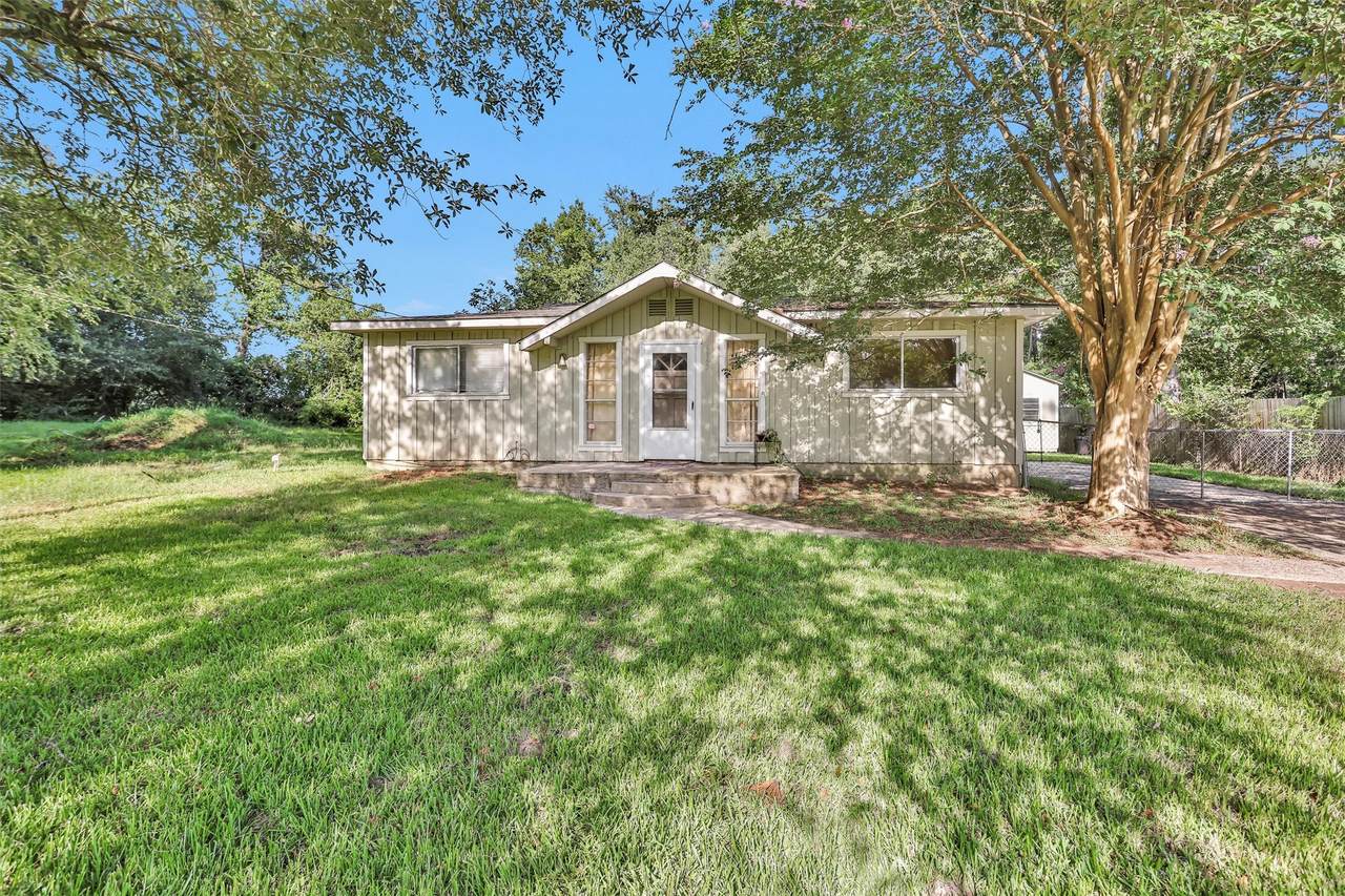 4967 Lazy Lane - Photo 1