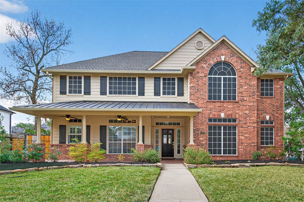 13423 Oak Alley Lane - Photo 1