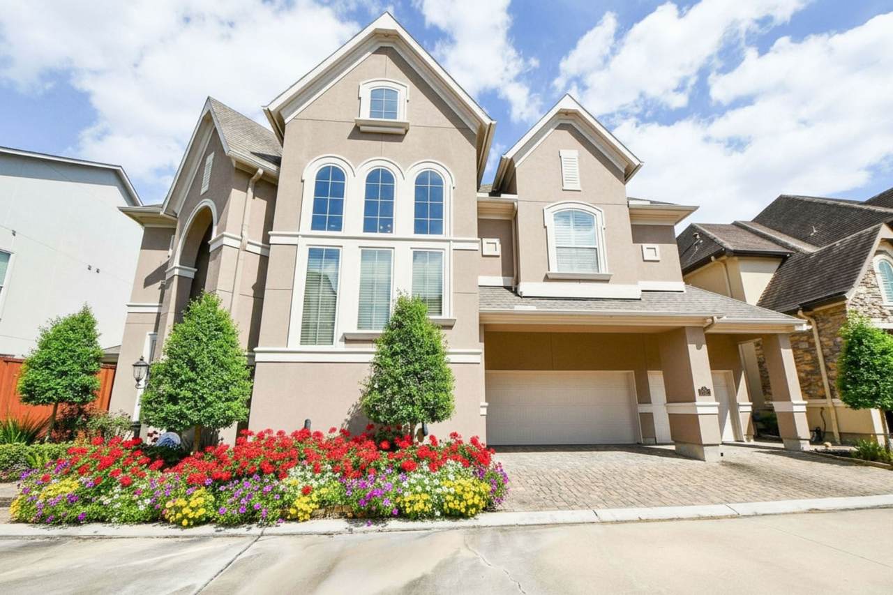 618 Yellow Tulip Trail - Photo 1