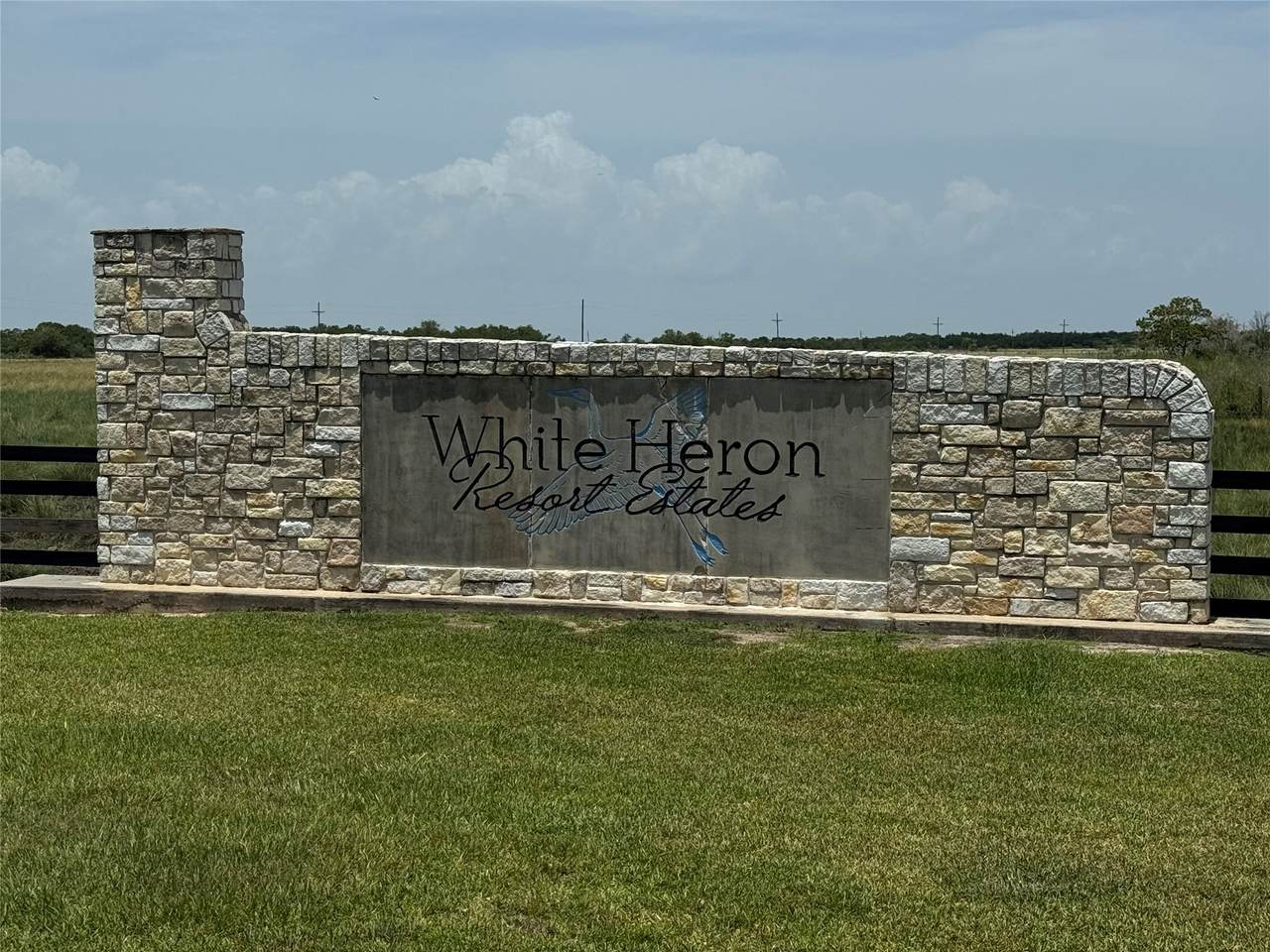 17 5 16 5 Mockingbird Lane - Photo 1