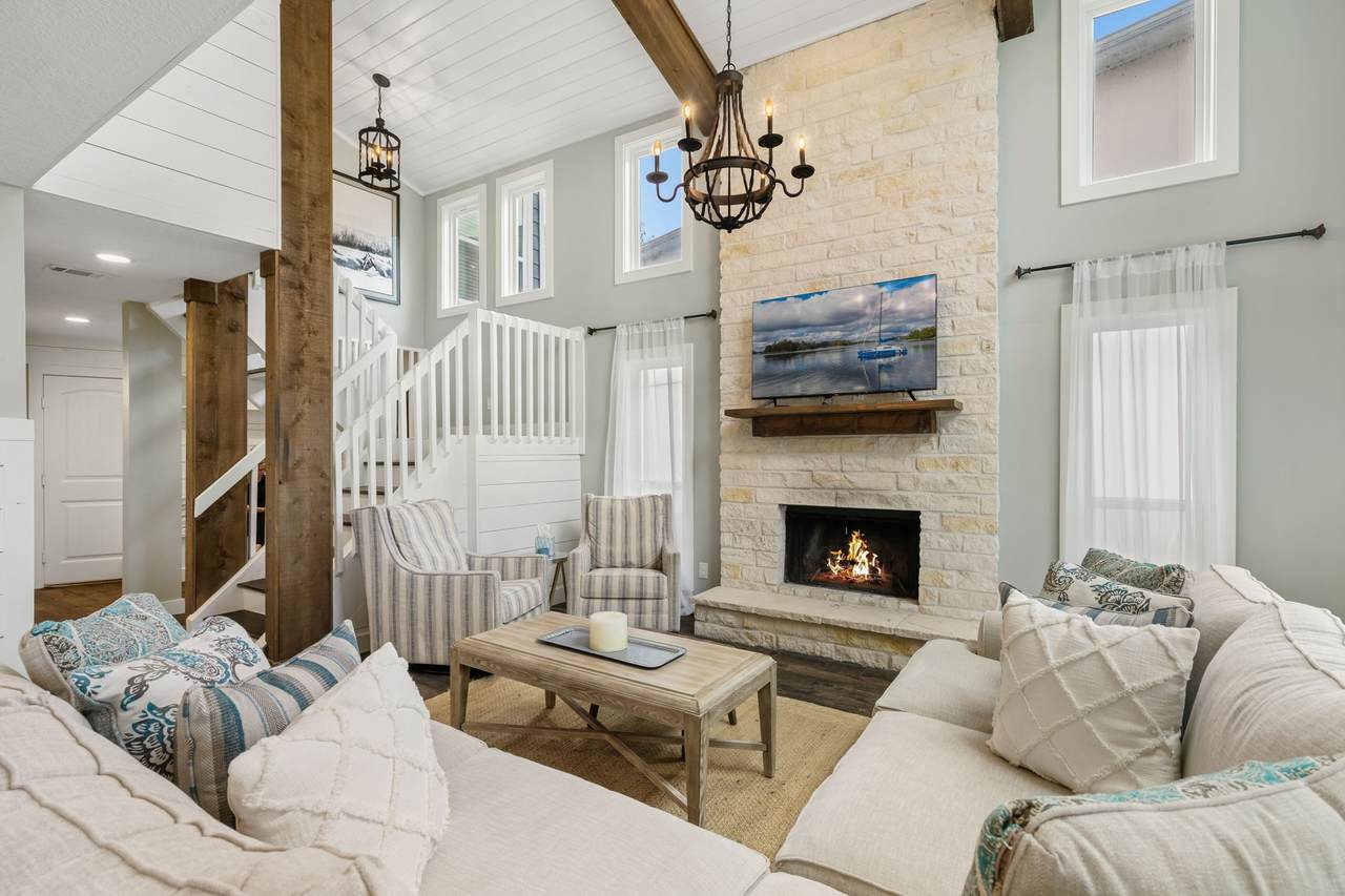 3203 Poe Drive - Photo 1