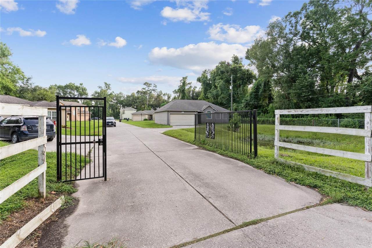 9104 Green River Drive - Photo 1