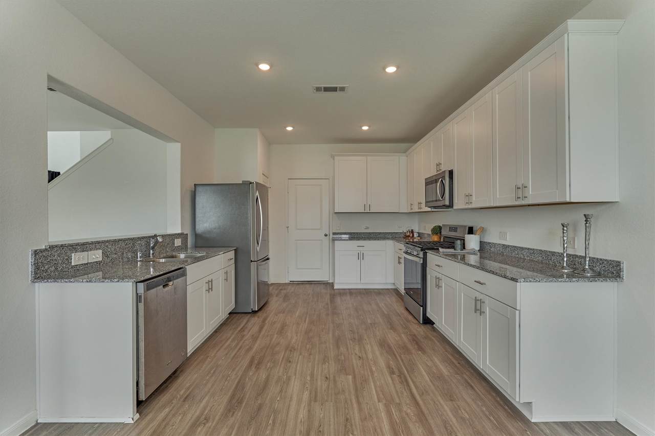 5406 Balerna Street - Photo 1