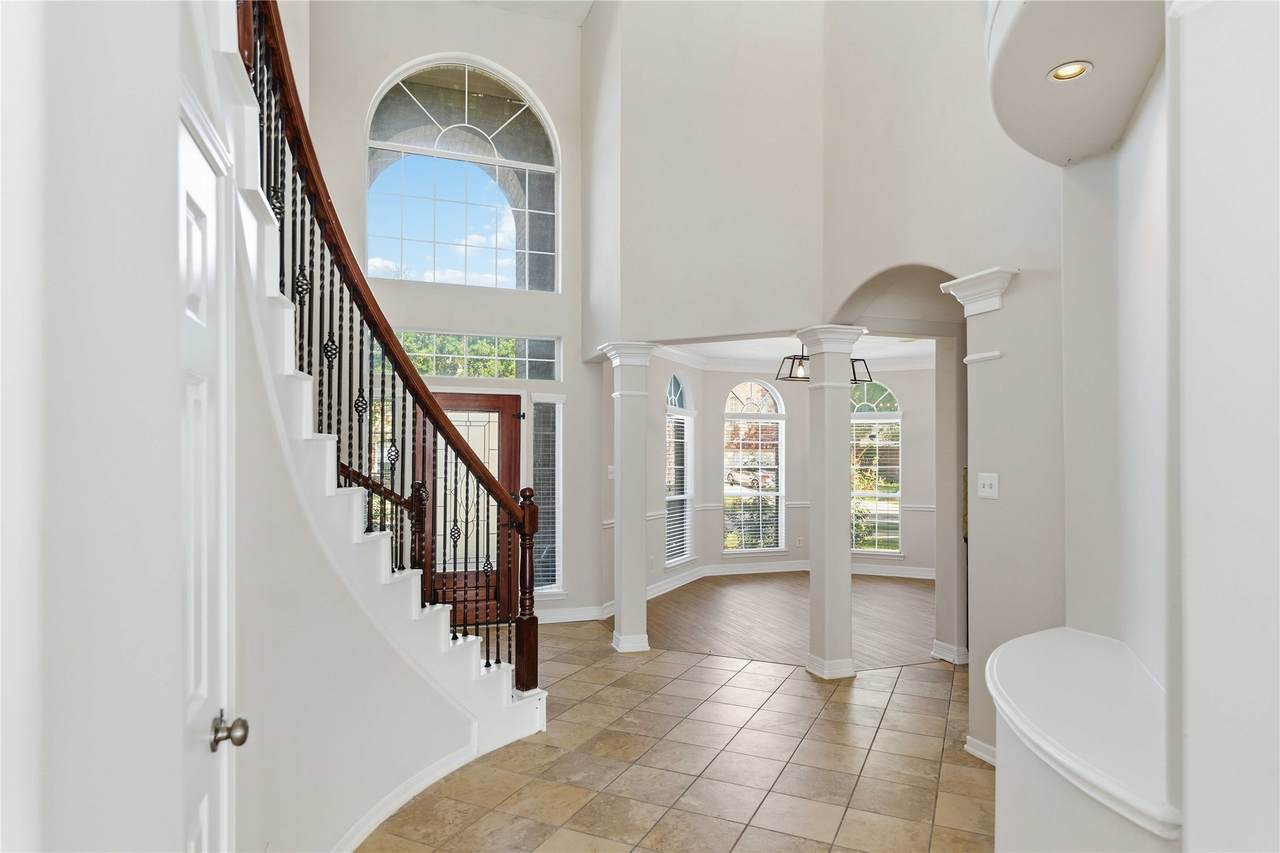 6010 Boyden Knoll Drive - Photo 1