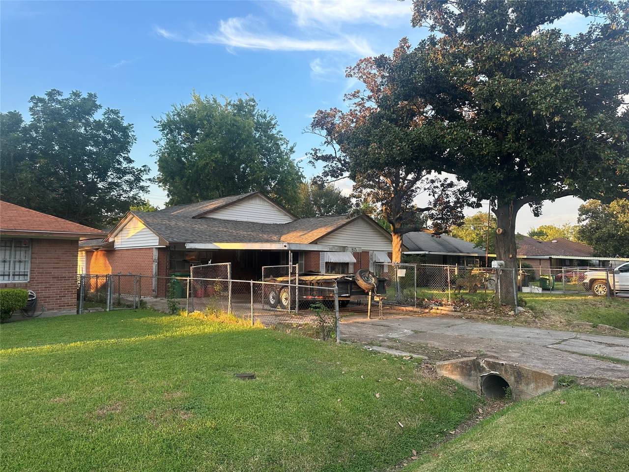 513 Sunnyside Street - Photo 1