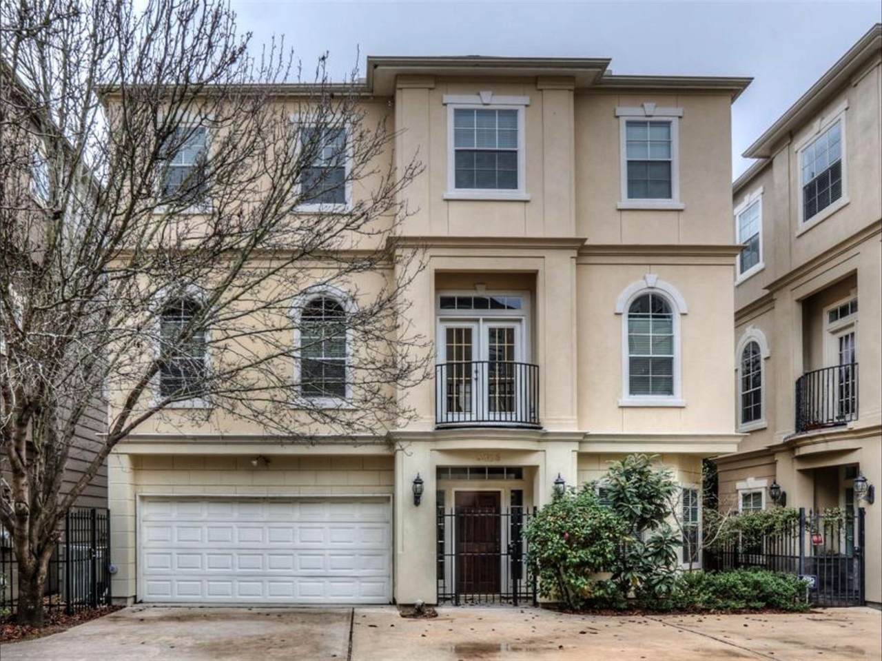 5403 Blossom Street - Photo 1