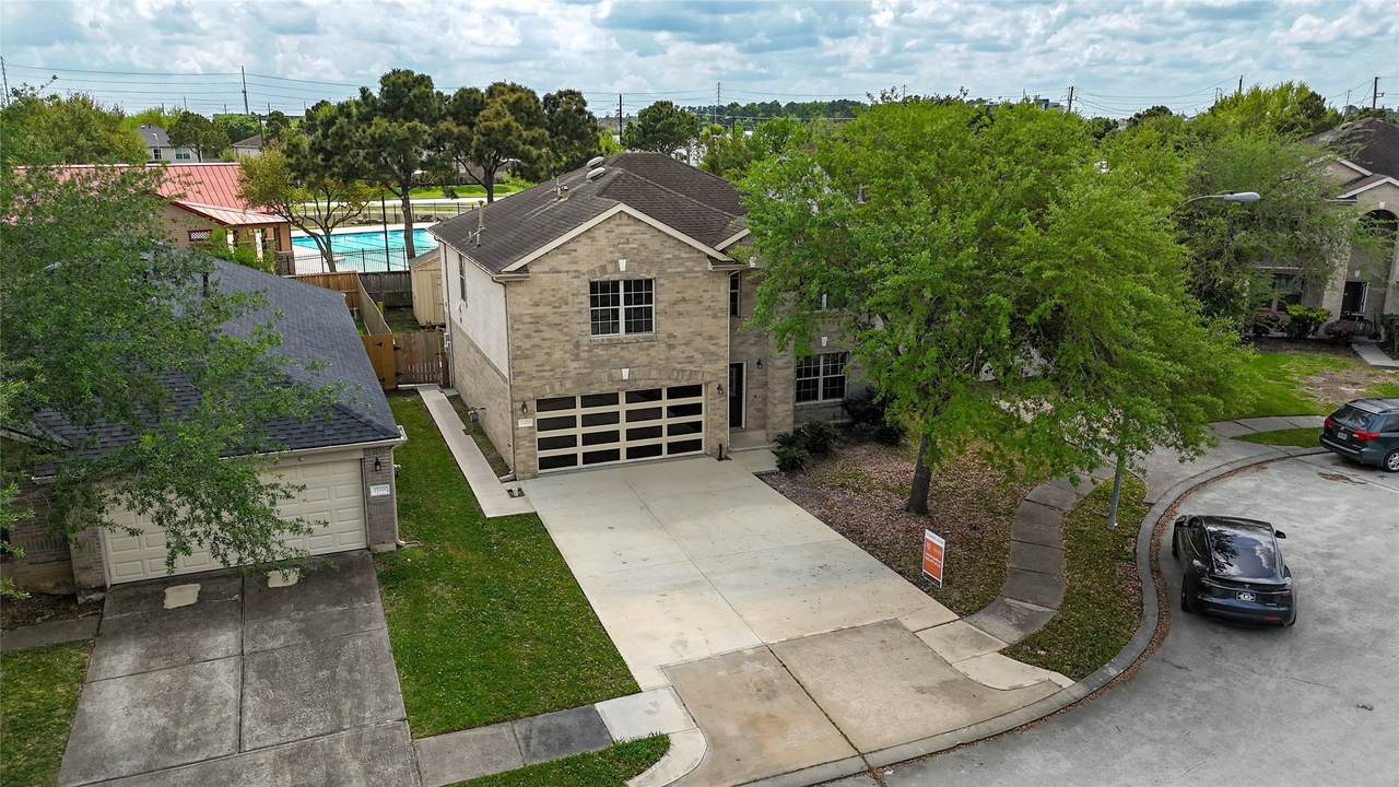 15514 Satsuma Point Court - Photo 1