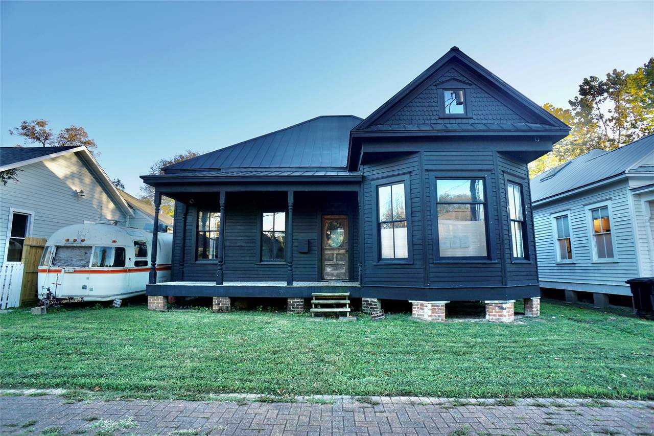 2215 Kane Street - Photo 1