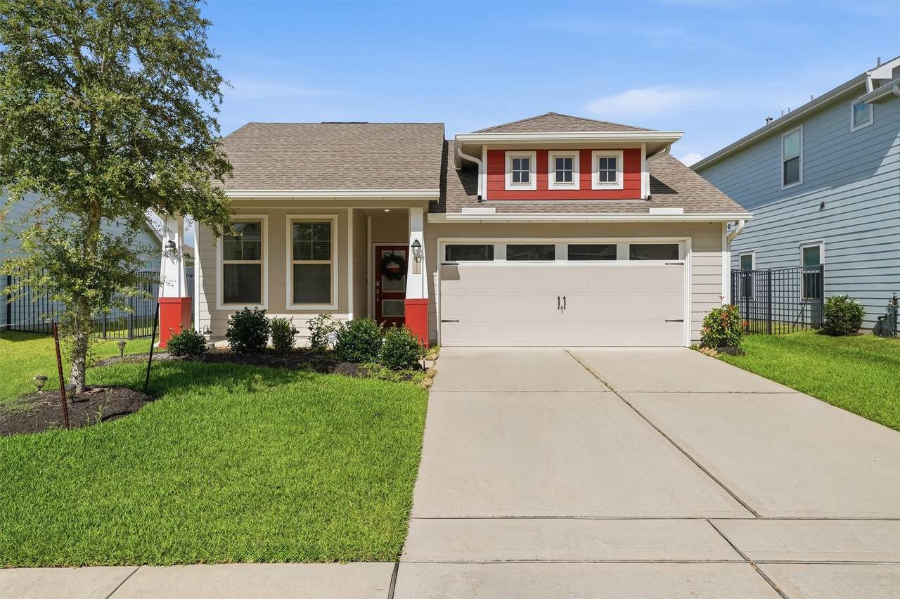 15747 Harding Bend Drive - Photo 1