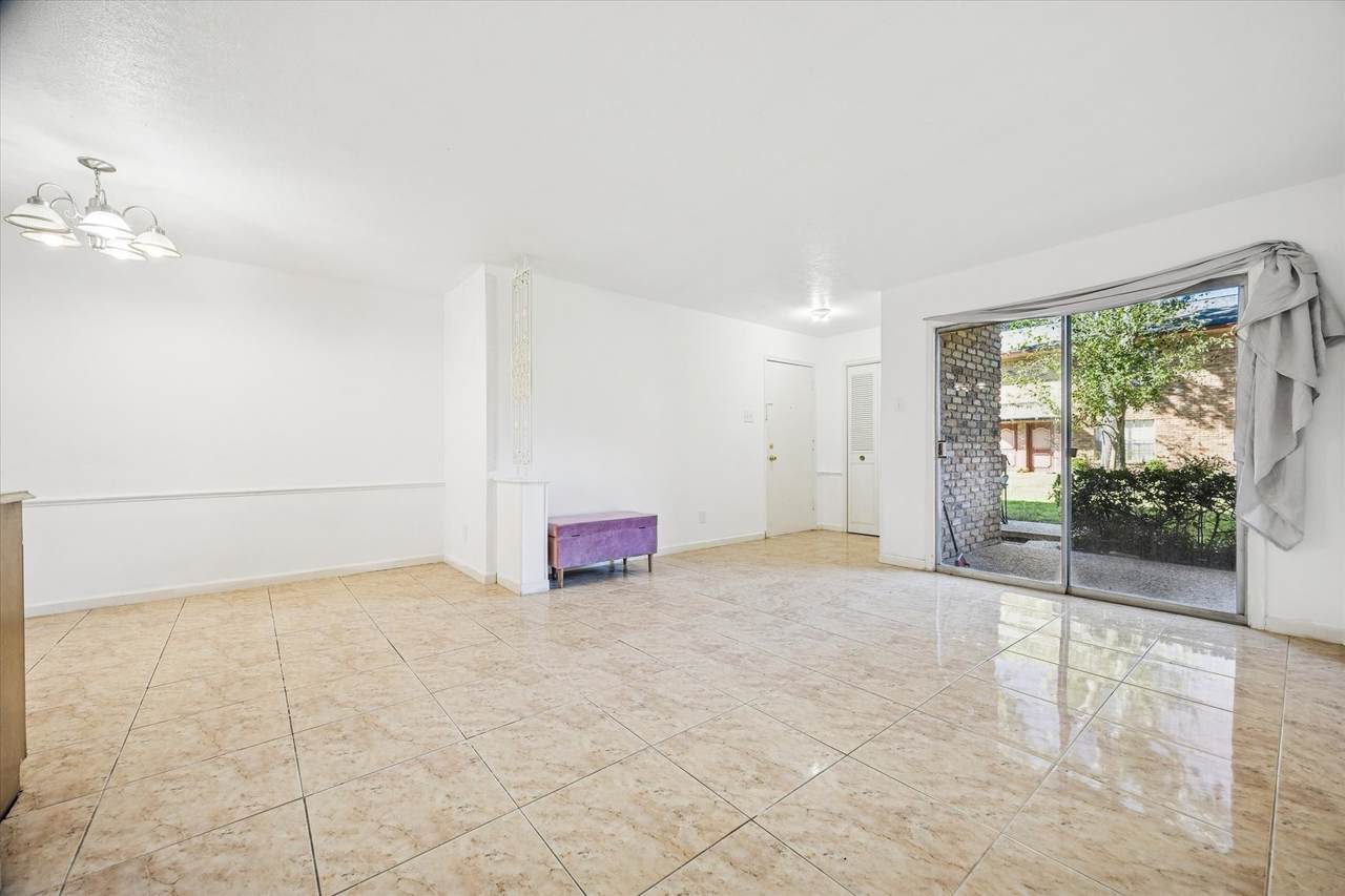 7600 Burgoyne Road - Photo 1