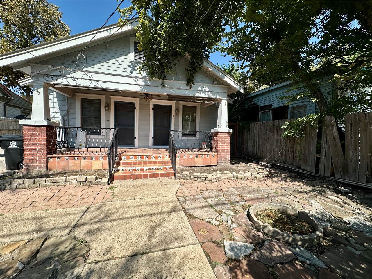 405 James Street - Photo 1