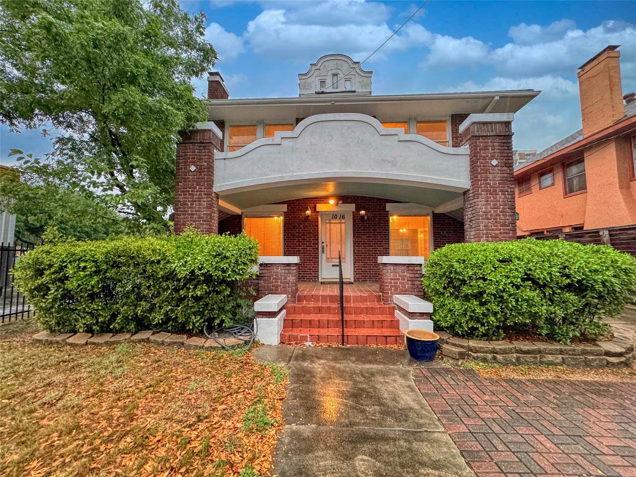 1016 Alabama Street - Photo 1