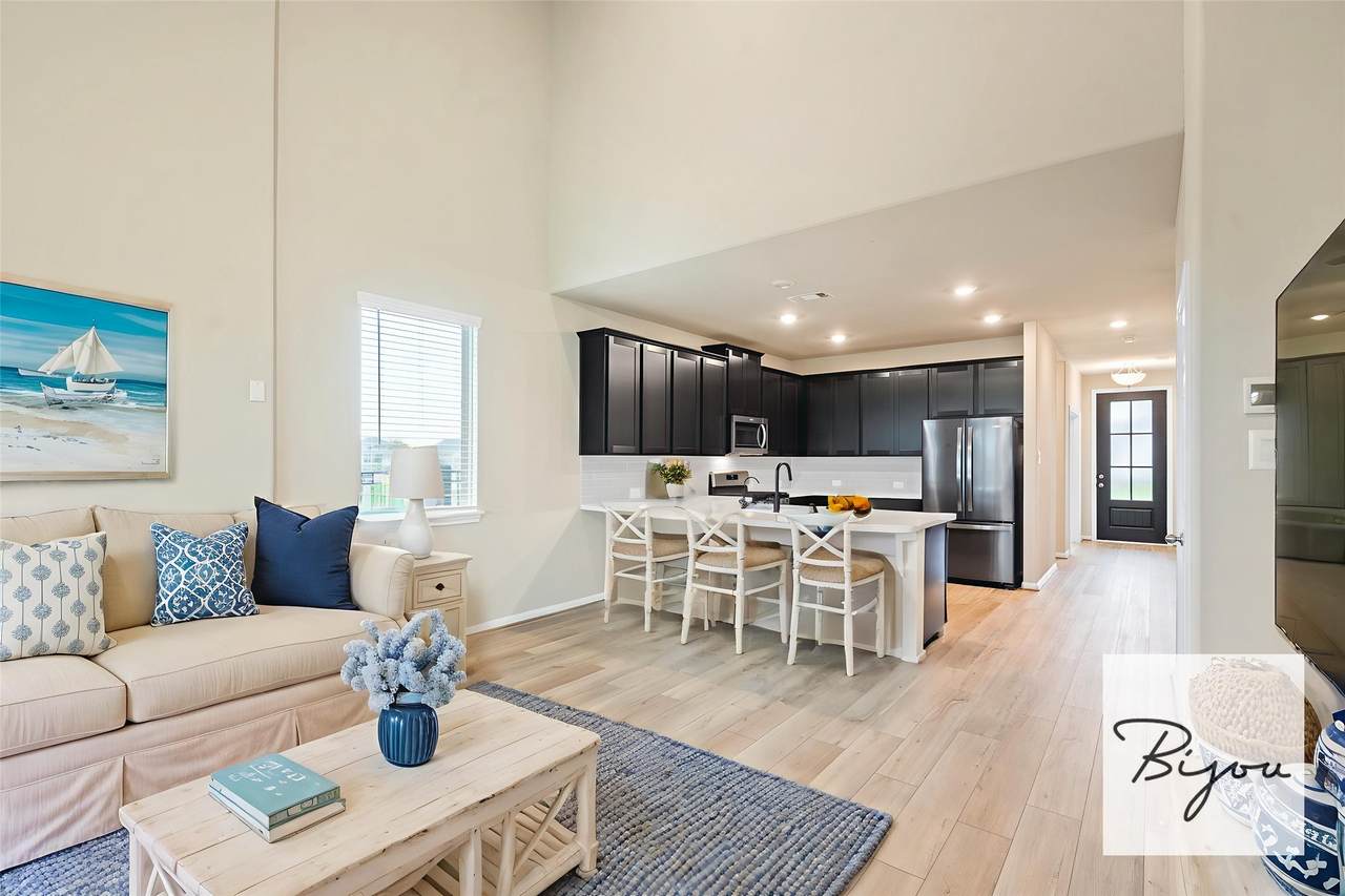 2472 Fairway Harbor Drive - Photo 1