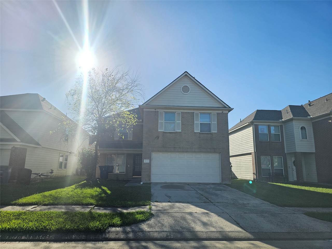 11015 Walkup Way - Photo 1