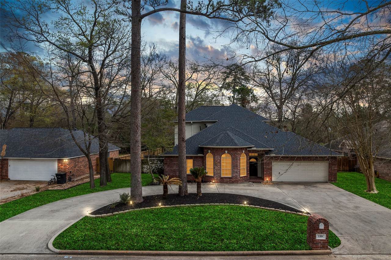 139 Park Way - Photo 1