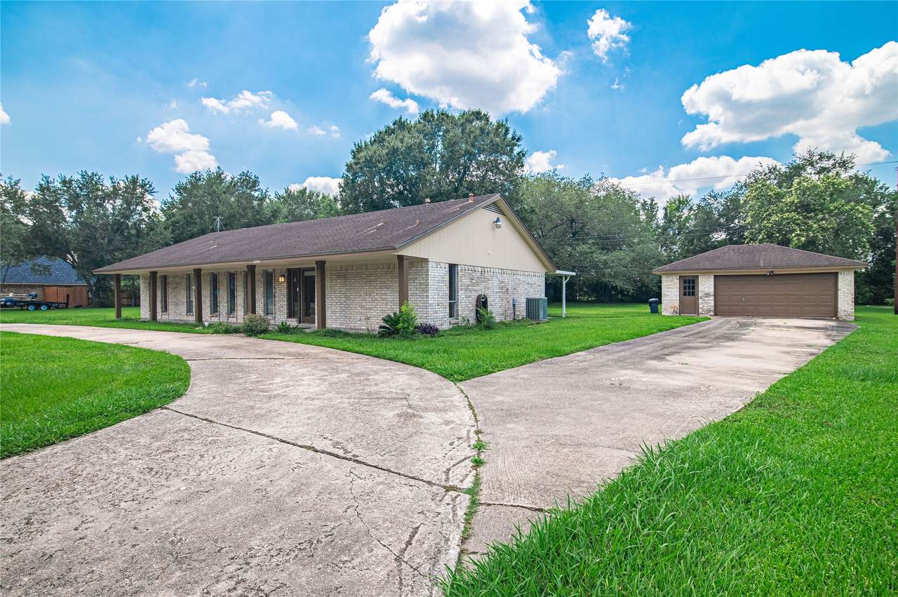 2808 Morenci Street - Photo 1
