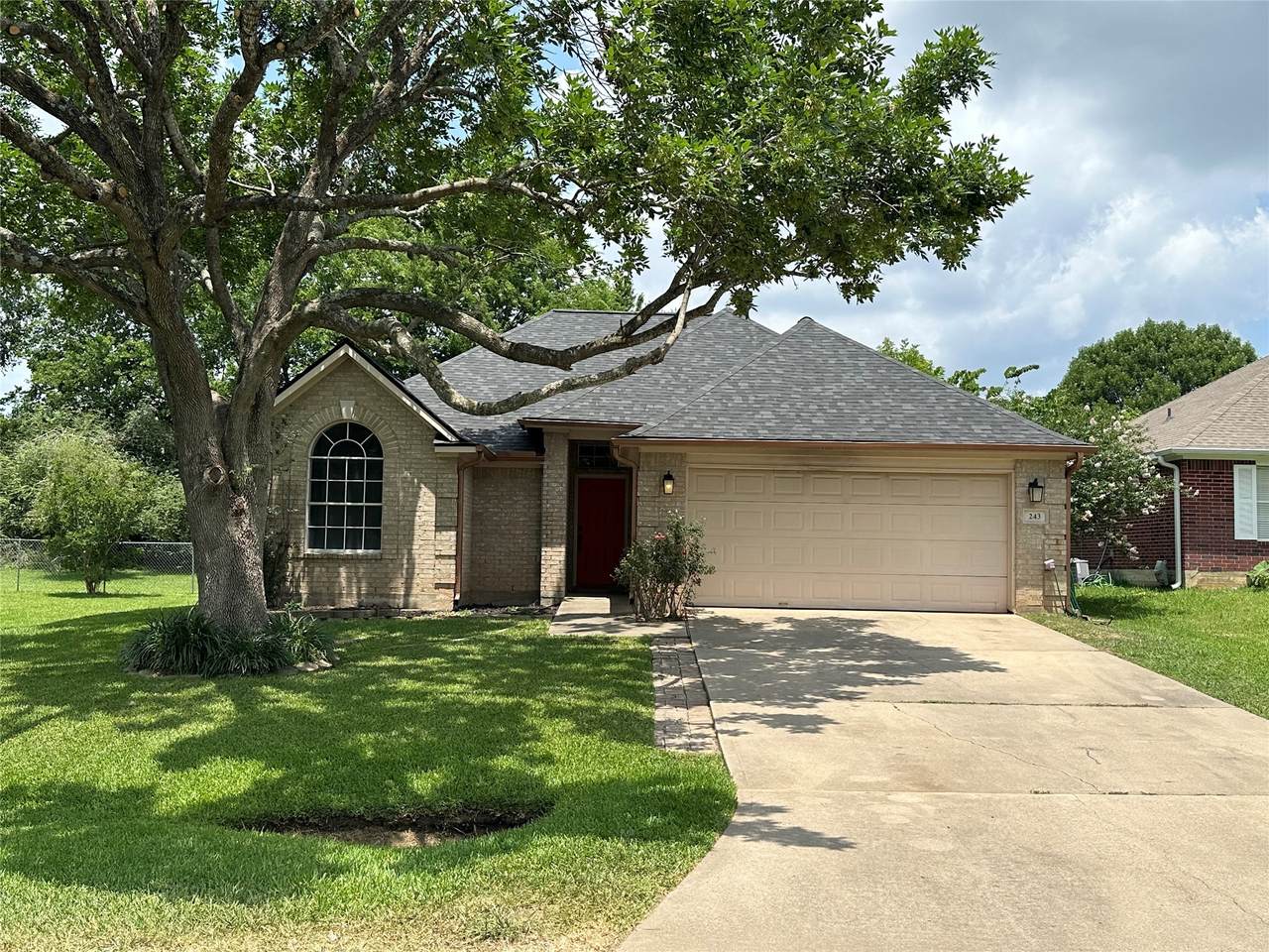 243 Fantasy Lane - Photo 1