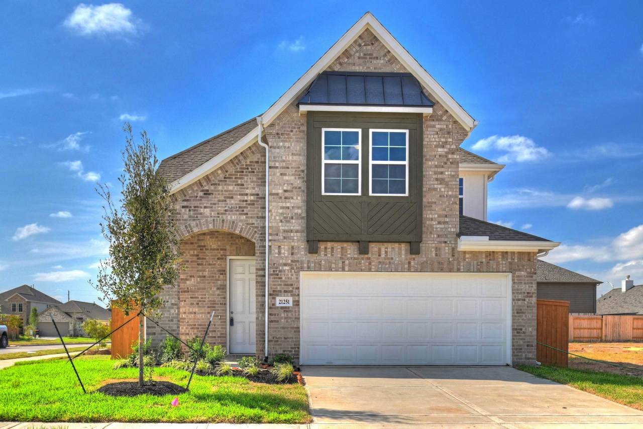 21251 Shore Bluff Drive - Photo 1