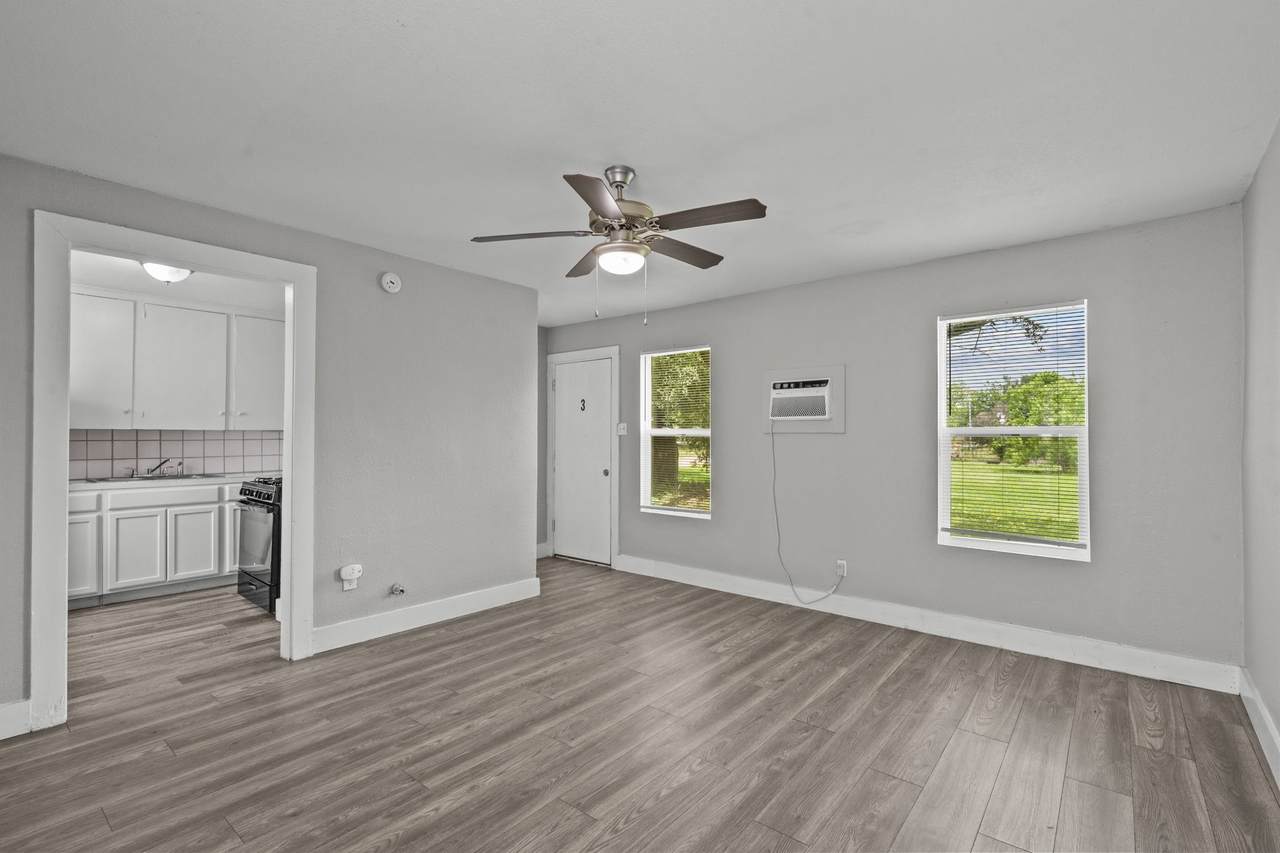 521 2nd Avenue - Photo 1