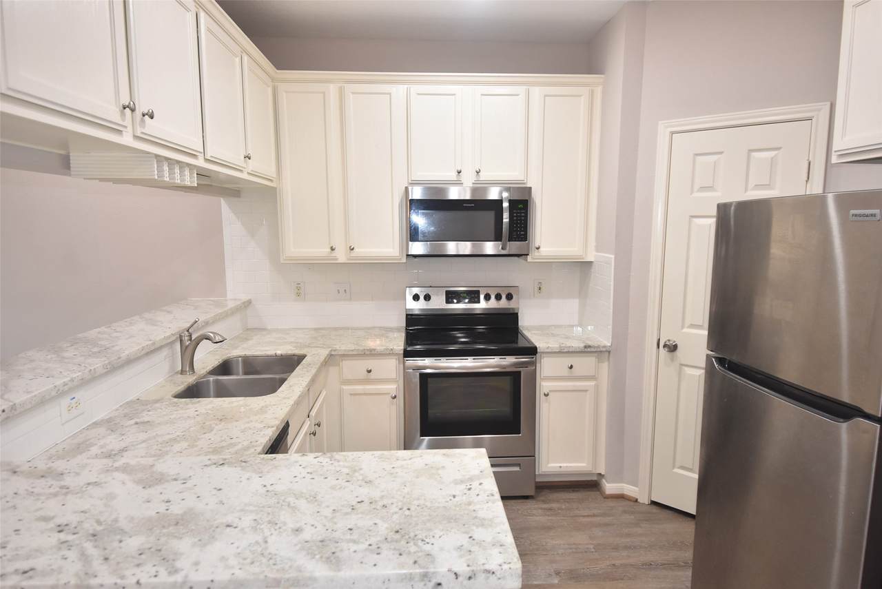 12565 Melville Drive - Photo 1