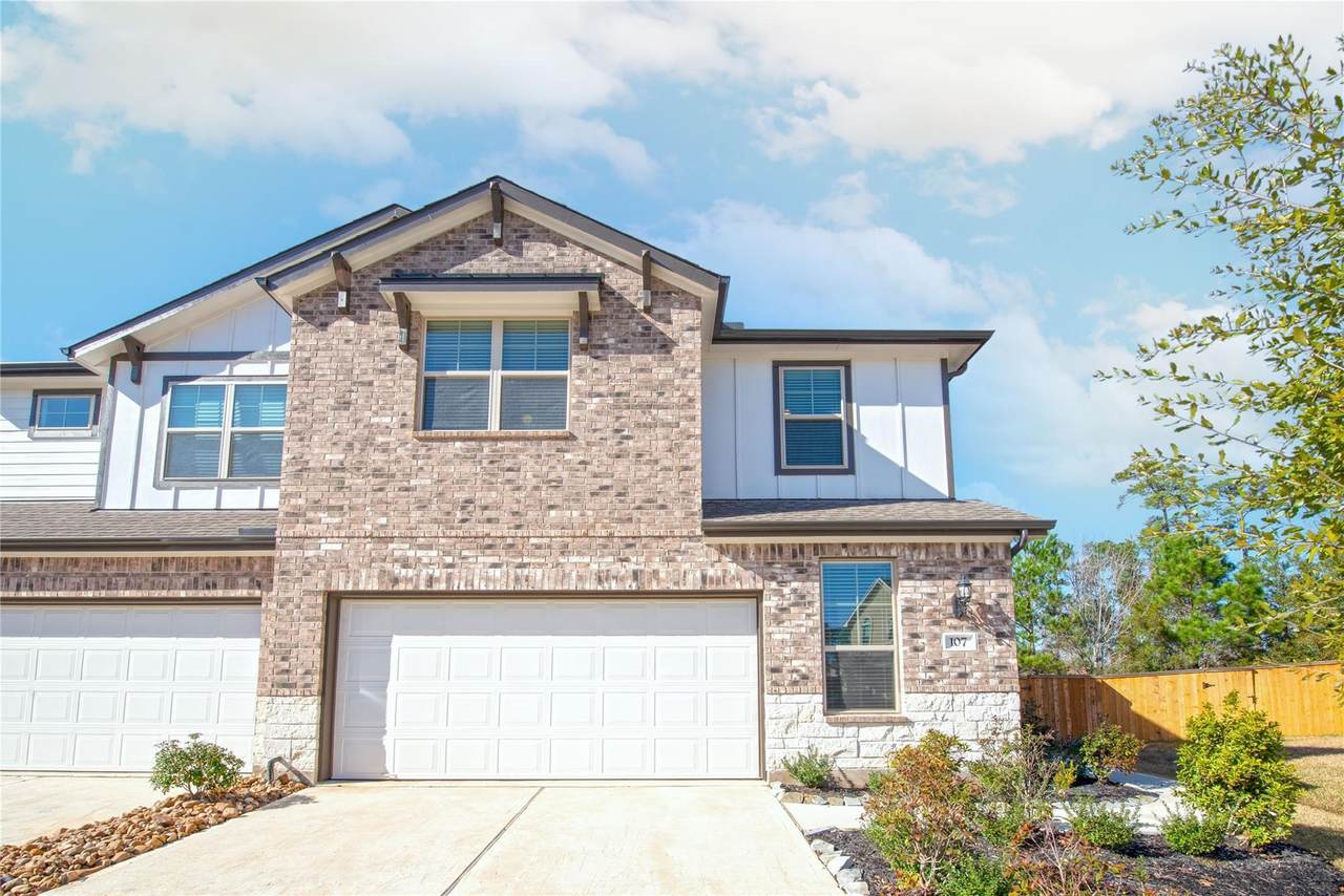 107 Silver Sky Court - Photo 1
