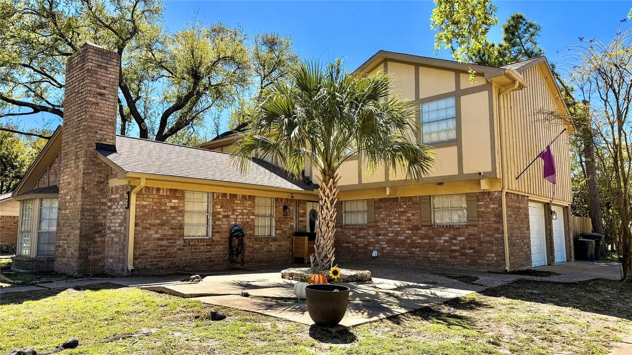 7531 Antoine Drive - Photo 1