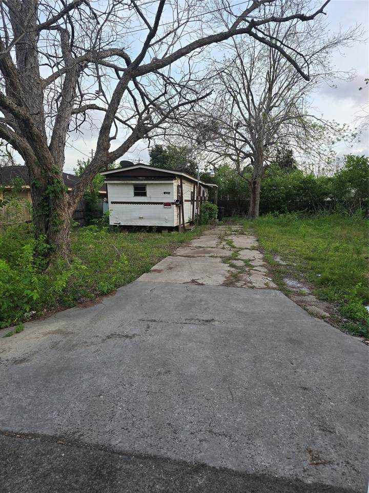 428 1/2 Carolina Street - Photo 1
