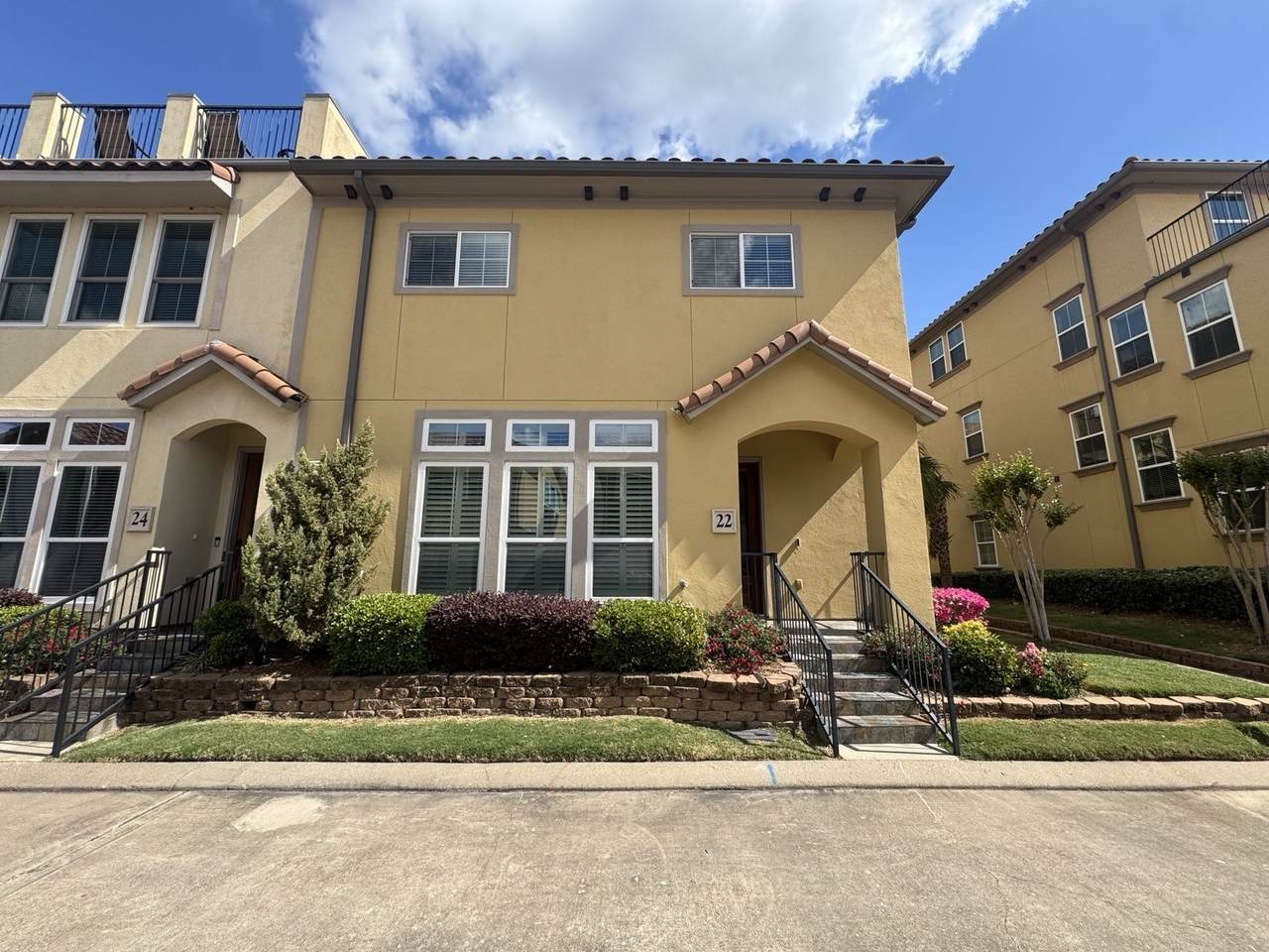 22 Oaks Drive - Photo 1