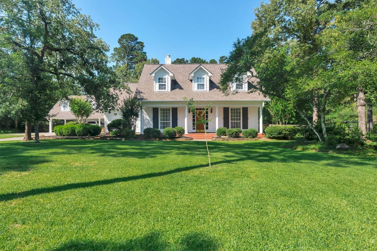 2326 Timberknob Court - Photo 1