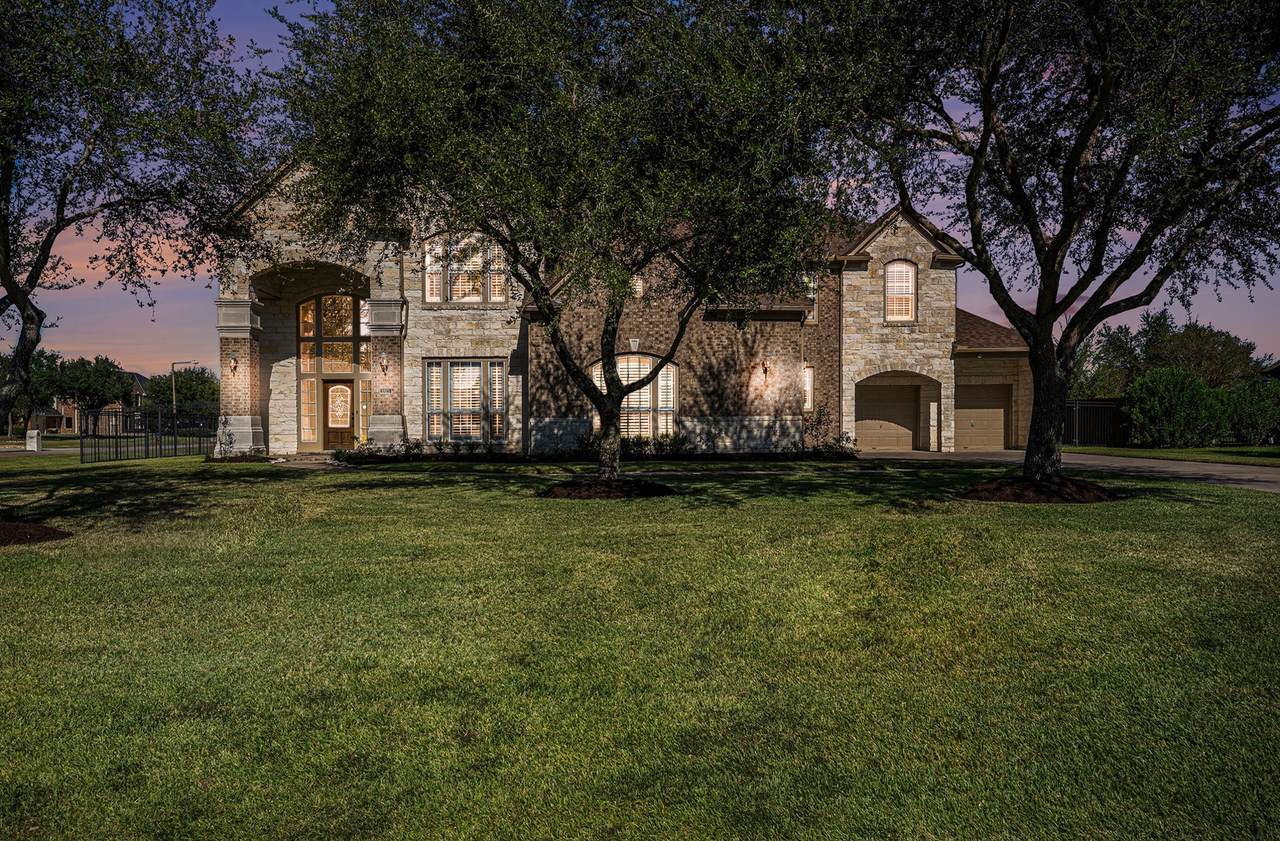 1821 Lake Landing Drive - Photo 1