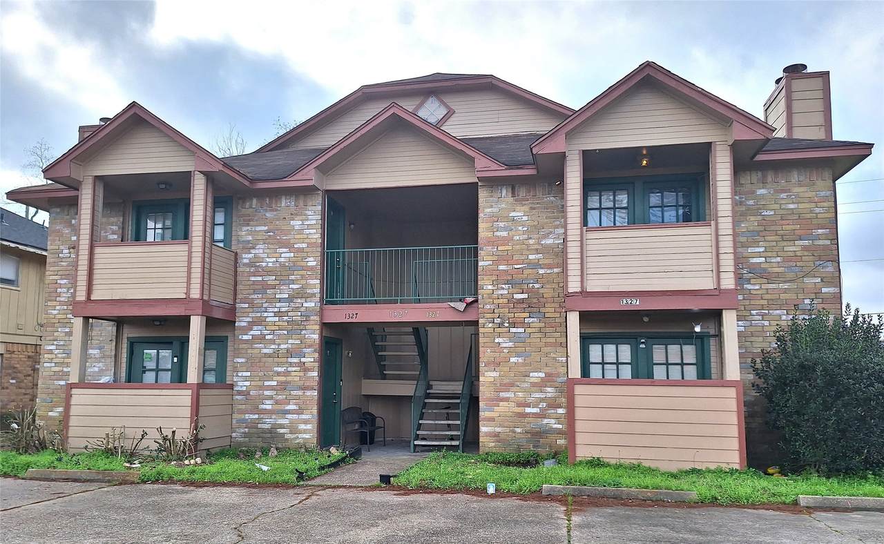 1327 Brenda Lane - Photo 1