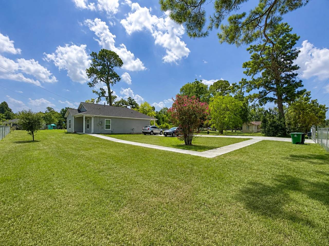 6606 Crosstimbers Street - Photo 1