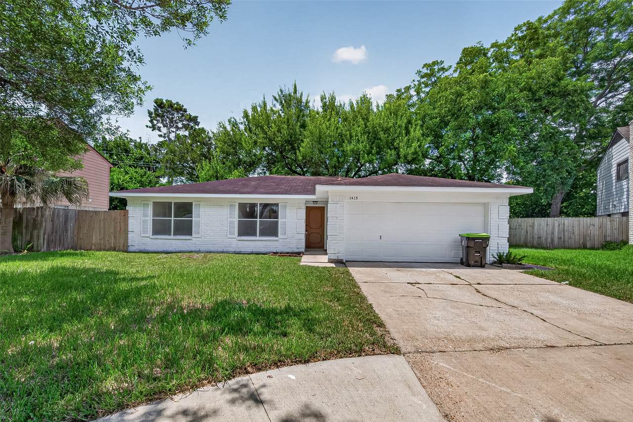 1415 Whispering Pine Drive - Photo 1