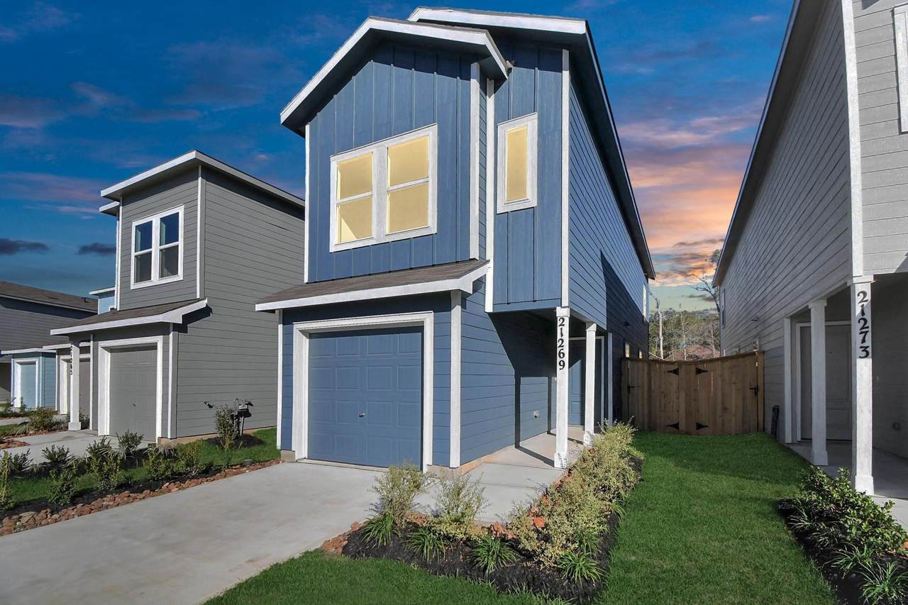 21269 Carosella Dr - Photo 1