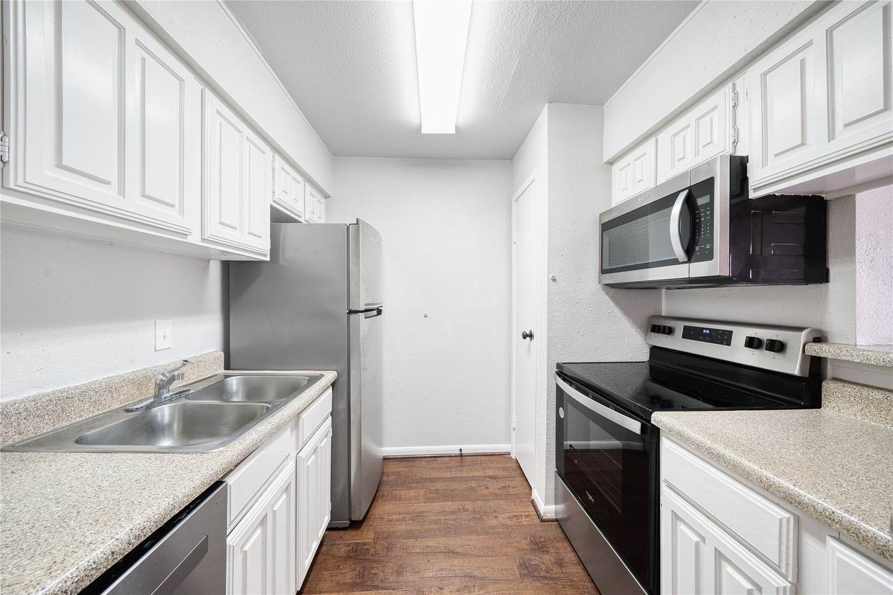 6001 Reims Road - Photo 1