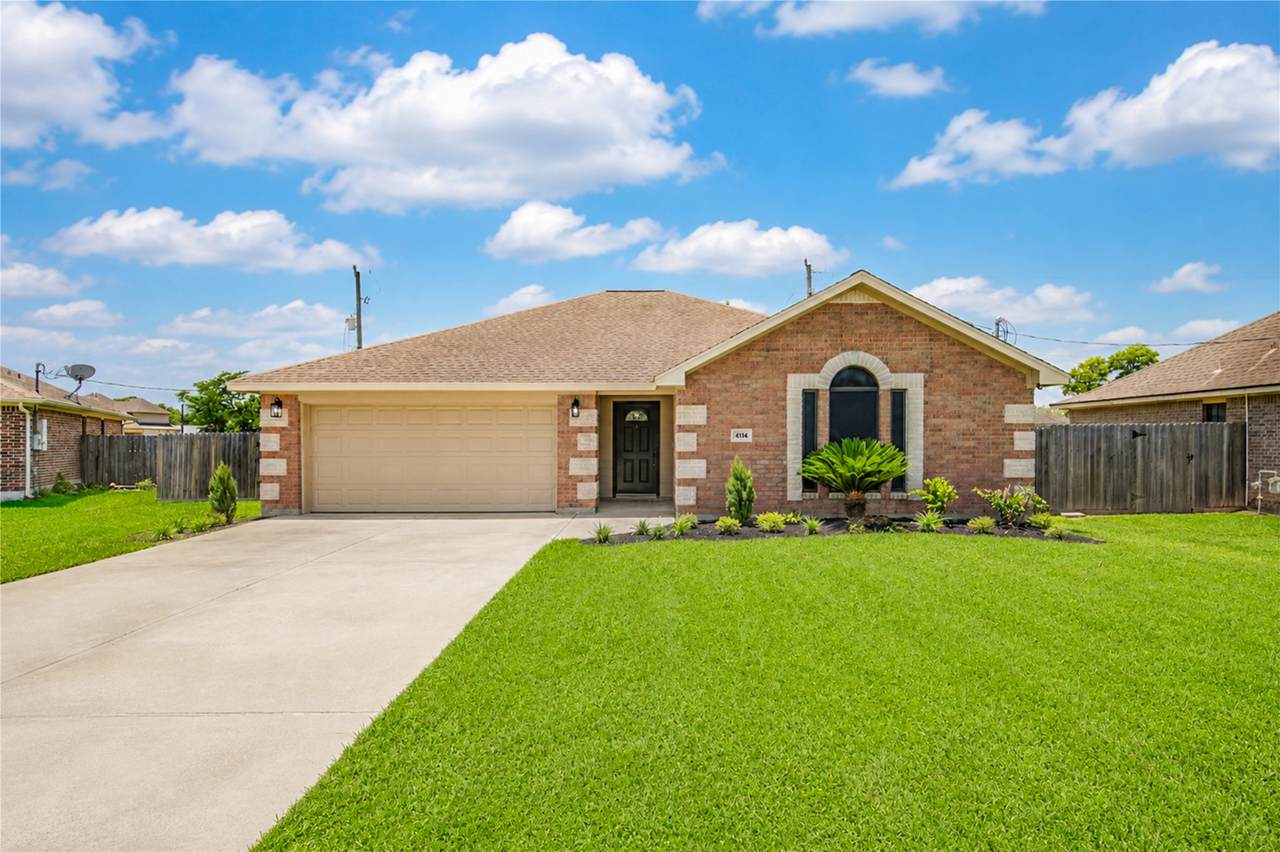 4114 Twin Drive - Photo 1