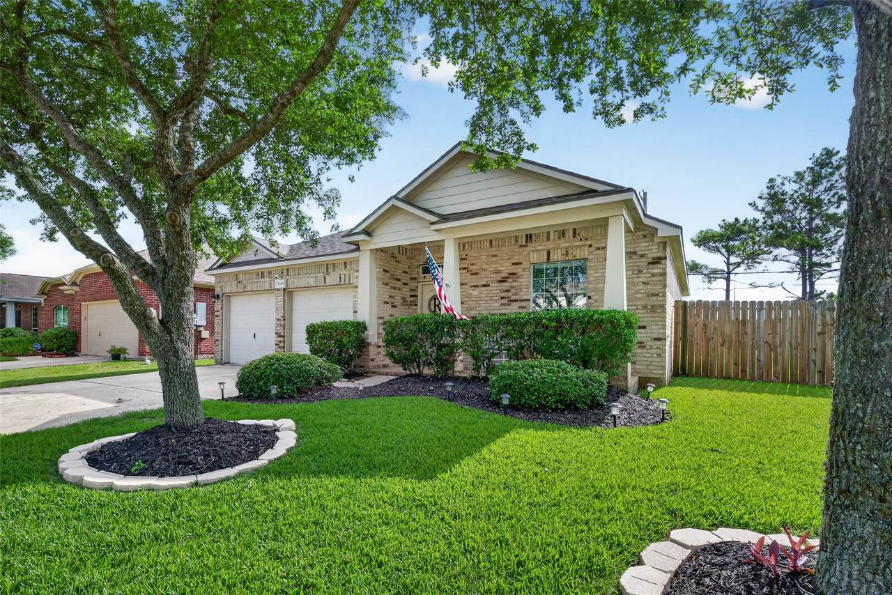3209 Lone Trail Drive - Photo 1
