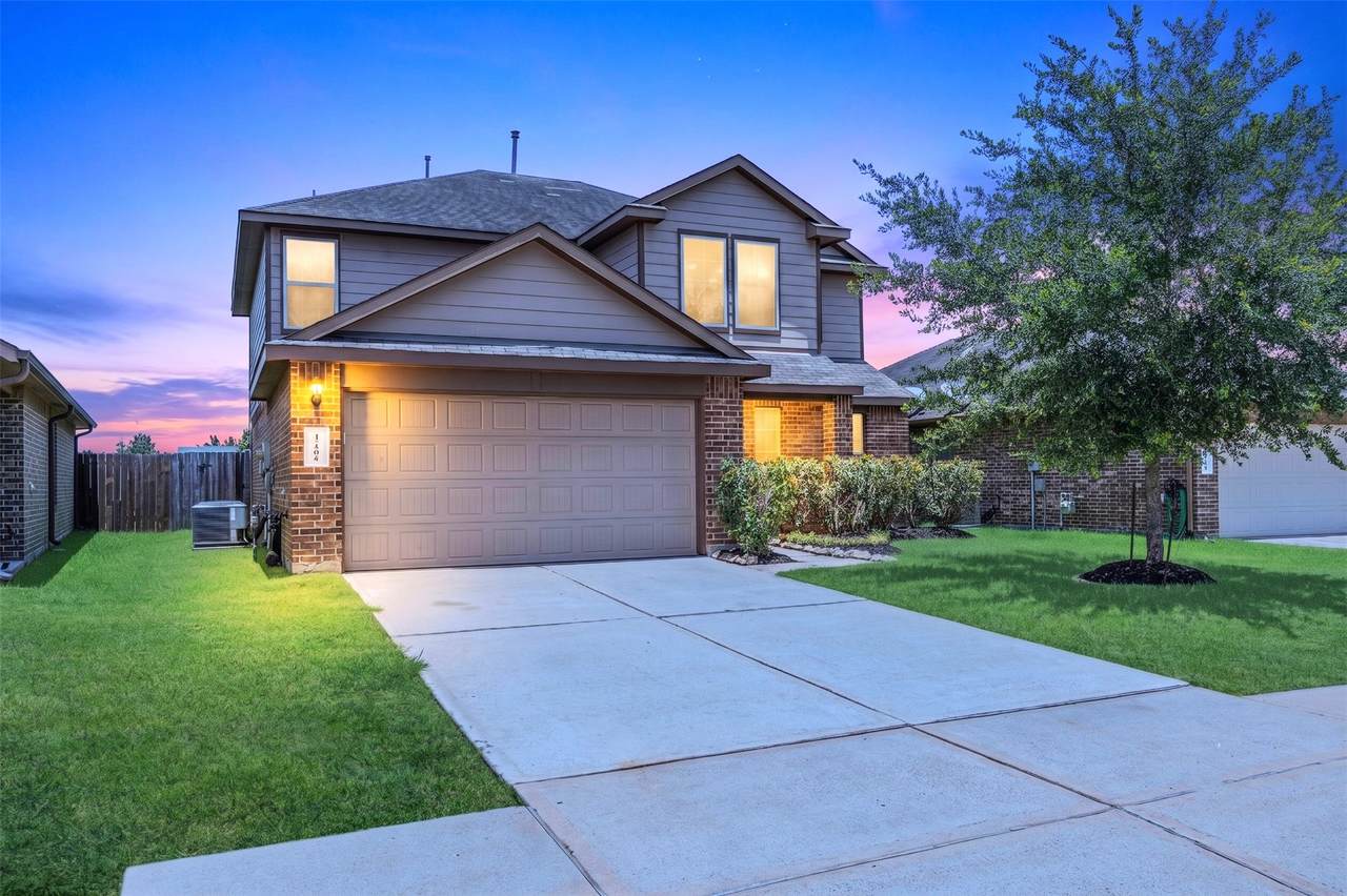 17806 Royal Breccia Lane - Photo 1
