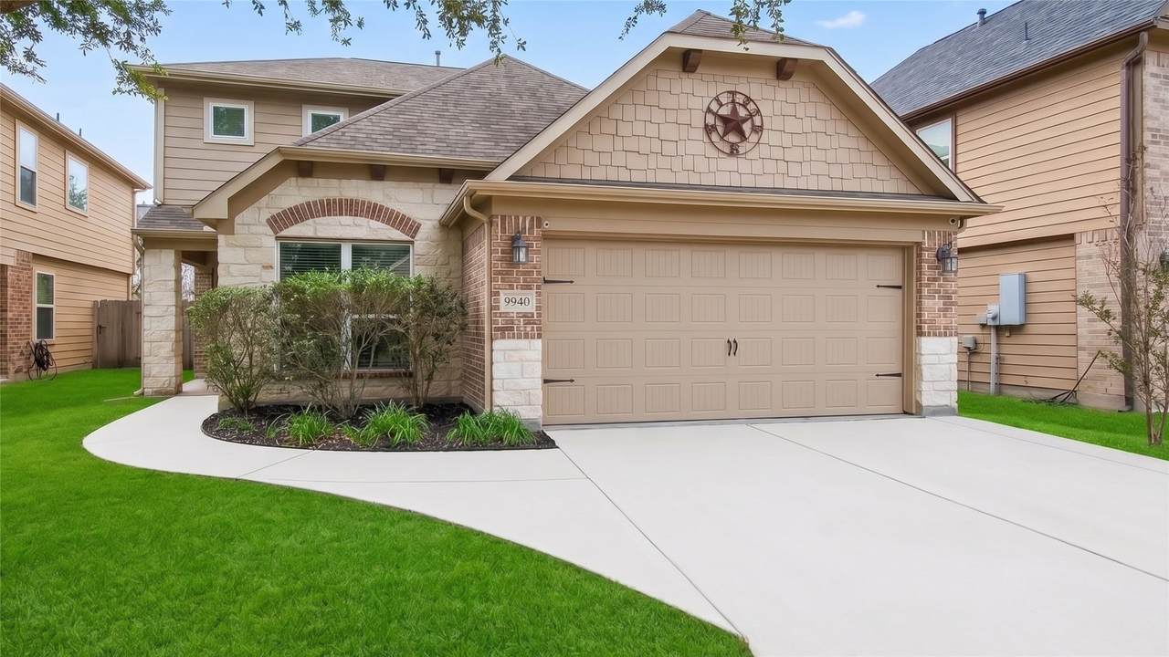9940 Swallow Drive - Photo 1