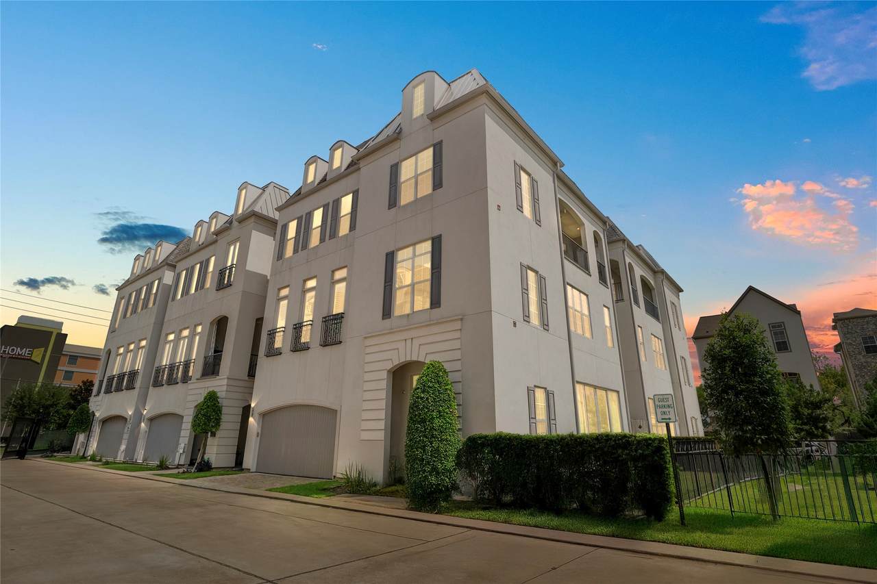 11107 Savannah Oaks Lane - Photo 1