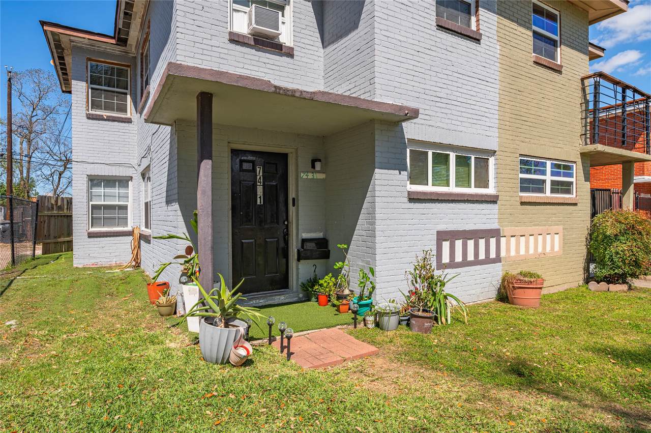 7431 Moline Street - Photo 1