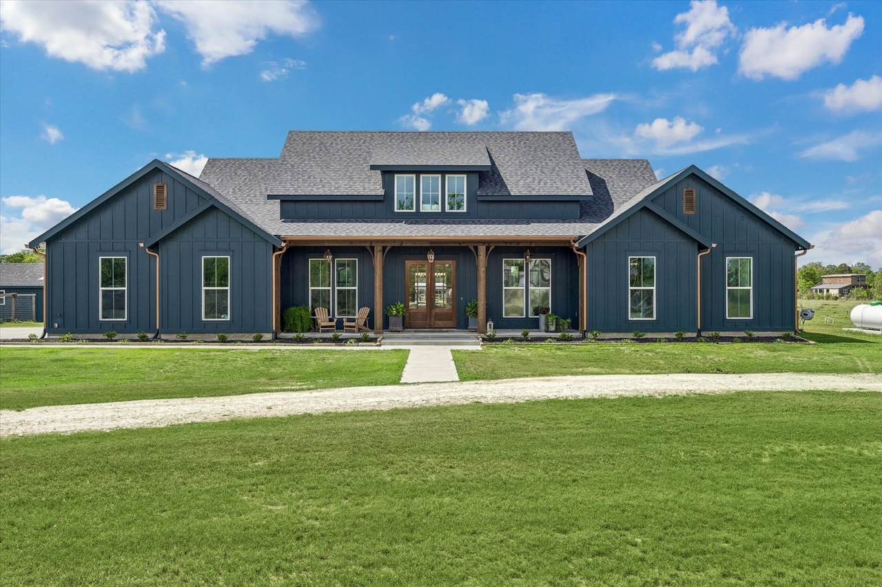 2610 County Road 163 - Photo 1