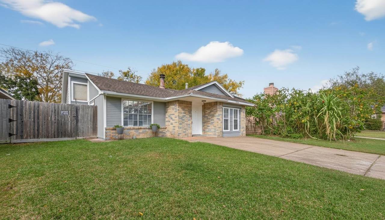 11723 Boxhill Drive - Photo 1