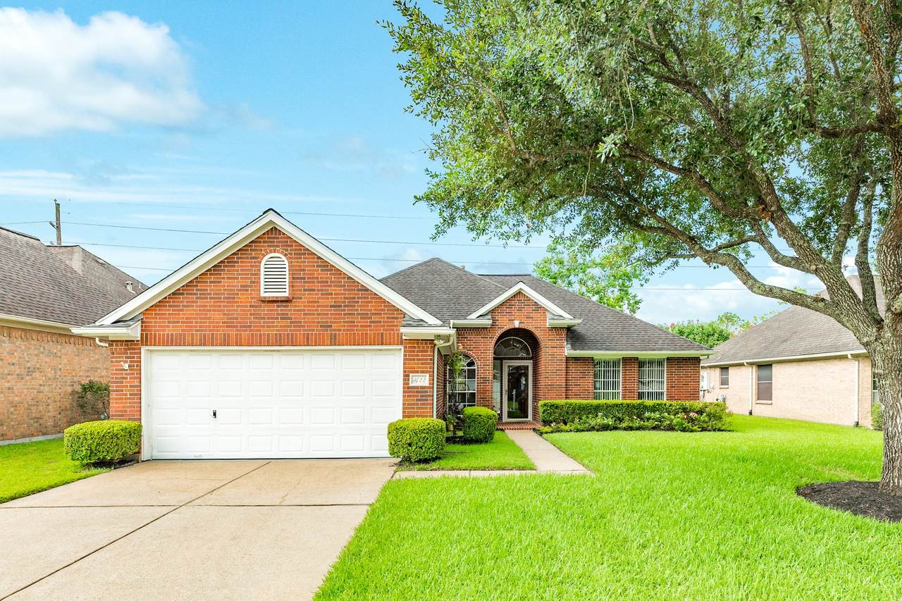 3722 Peach Hollow Circle - Photo 1